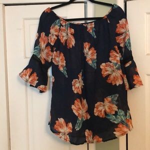 Size XL cold shoulder blouse